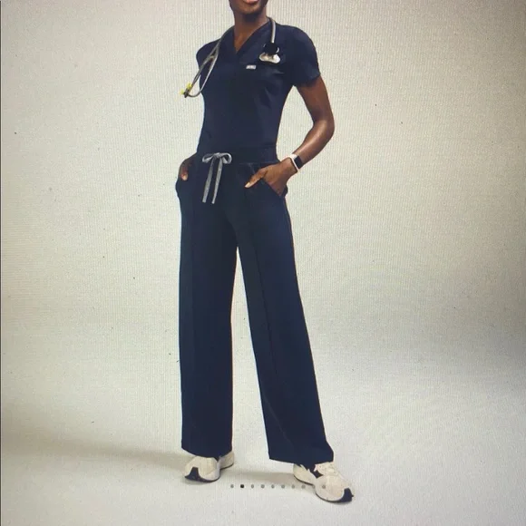 High Waisted Salina FORMx Wide Leg Scrub Pants - Picture 2 of 9